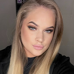 Harasztia Sára
